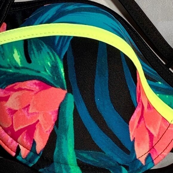 TROPICAL PRINT PUSH UP SWIM TOP by XHIL SIZE M - Picture 3 of 4